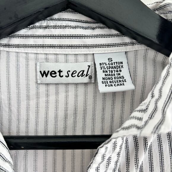 Y2K Wet Seal Button Down Long Sleeve Blouse Size Small Pin Stripe - Picture 2 of 7